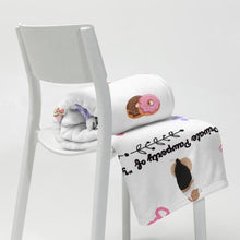 Load image into Gallery viewer, Snugglebeagle™ Personalized Blanket